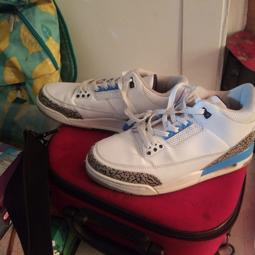 Nike Air Jordan 3 Retro White Blue Sneakers